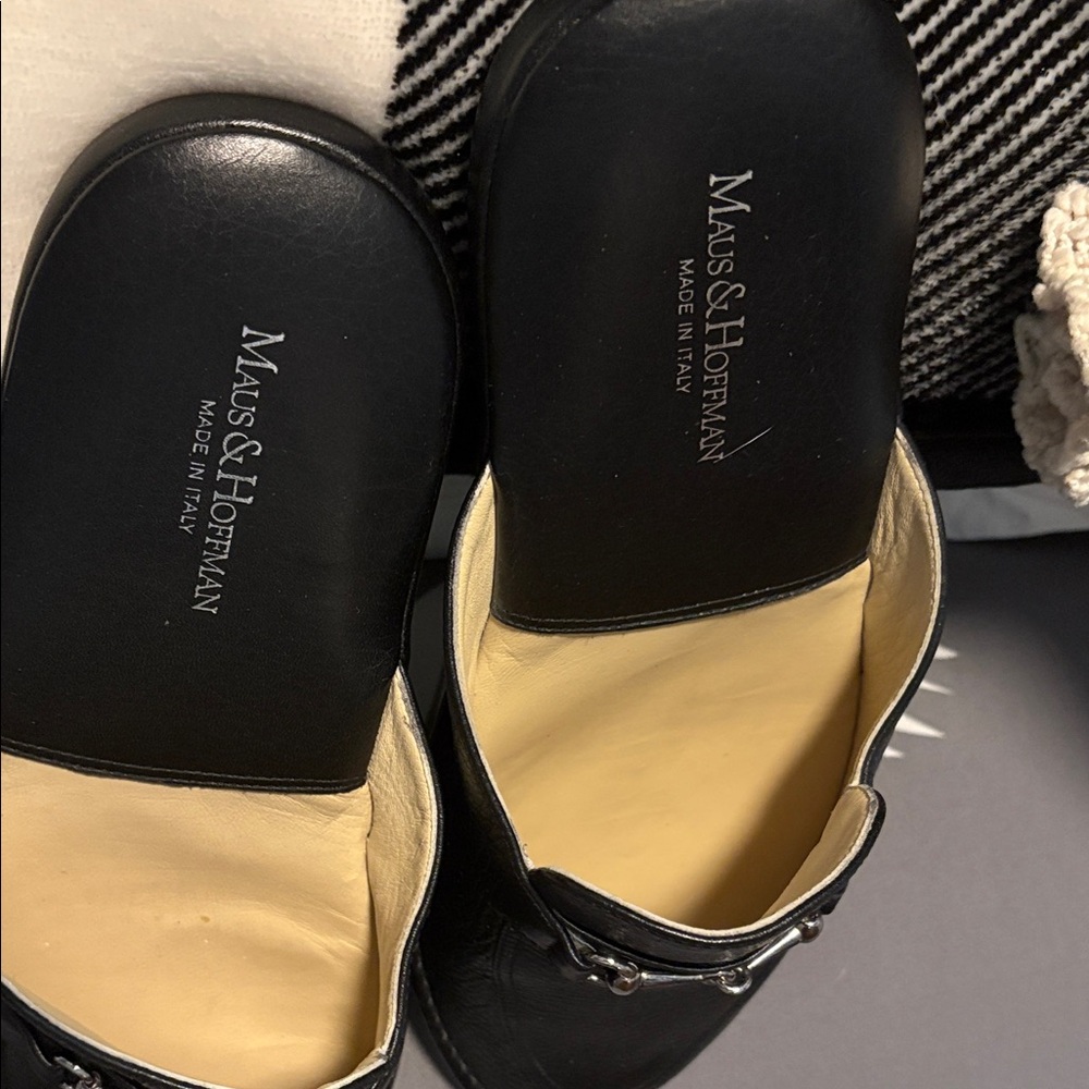Maus and hoffman Black Leather Men's Slip-On slippers - Picture 3 of 3